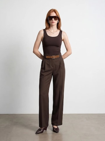 Dilvin Wide leg Pants 'Hose' in Brown