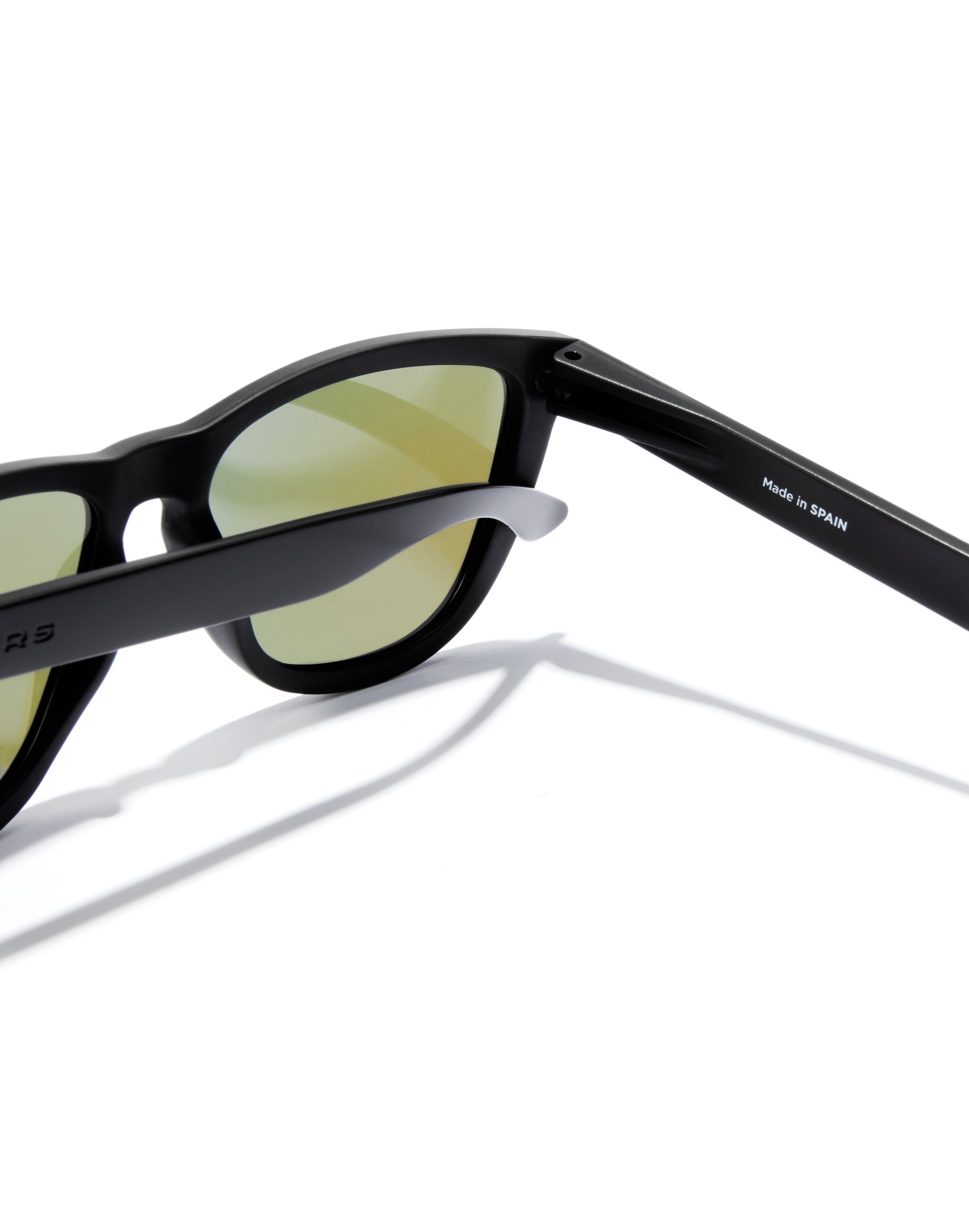 Occhiali da sole 'One Raw' di HAWKERS in nero