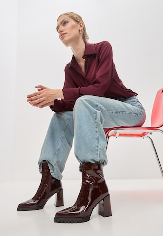 CESARE GASPARI Stiefelette in Rot