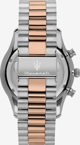 Orologio analogico di Maserati in oro