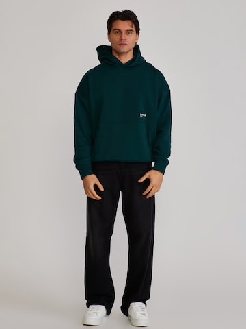 SikSilk Pullover in Grün