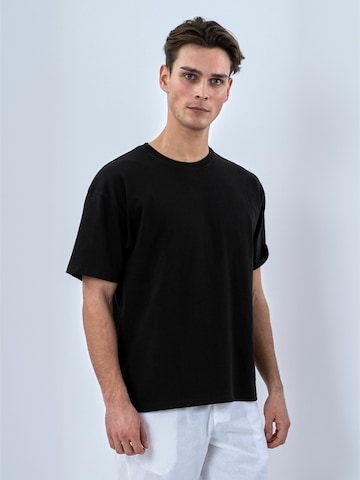 TEESHOPPEN Regular Fit Paita ' T-shirts ' värissä musta: etupuoli