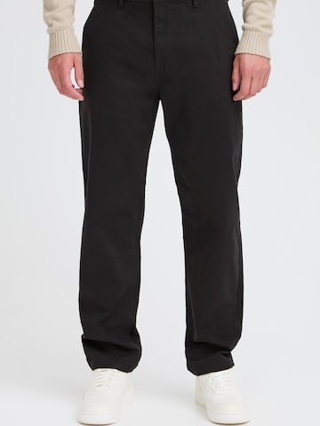 Largi Pantaloni eleganți 'BHNATAN' de la BLEND pe negru