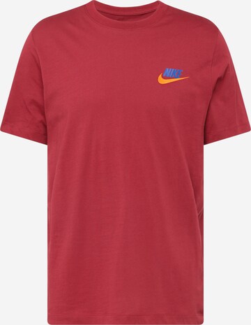 Nike Sportswear - Camiseta 'CLUB+' en rojo: frente