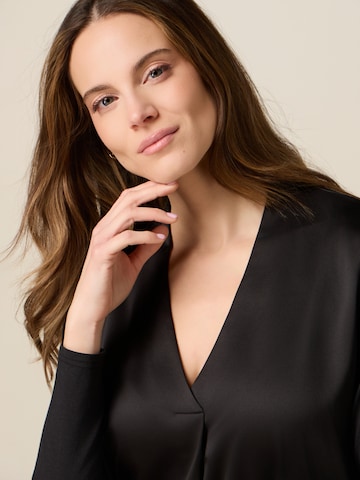 oltre - Camiseta en negro