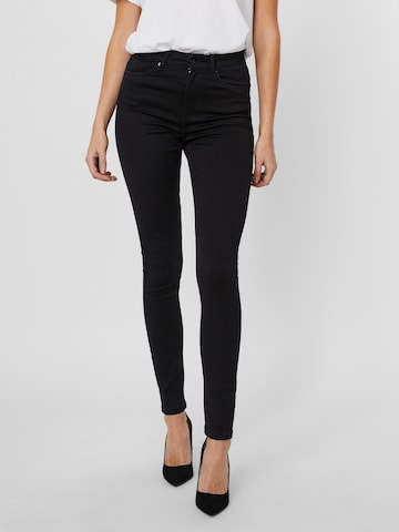 Skinny Jeans 'SOPHIA' di VERO MODA in nero: frontale