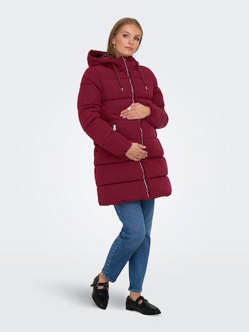 Cappotto invernale 'OLMDolly' di Only Maternity in rosso: frontale