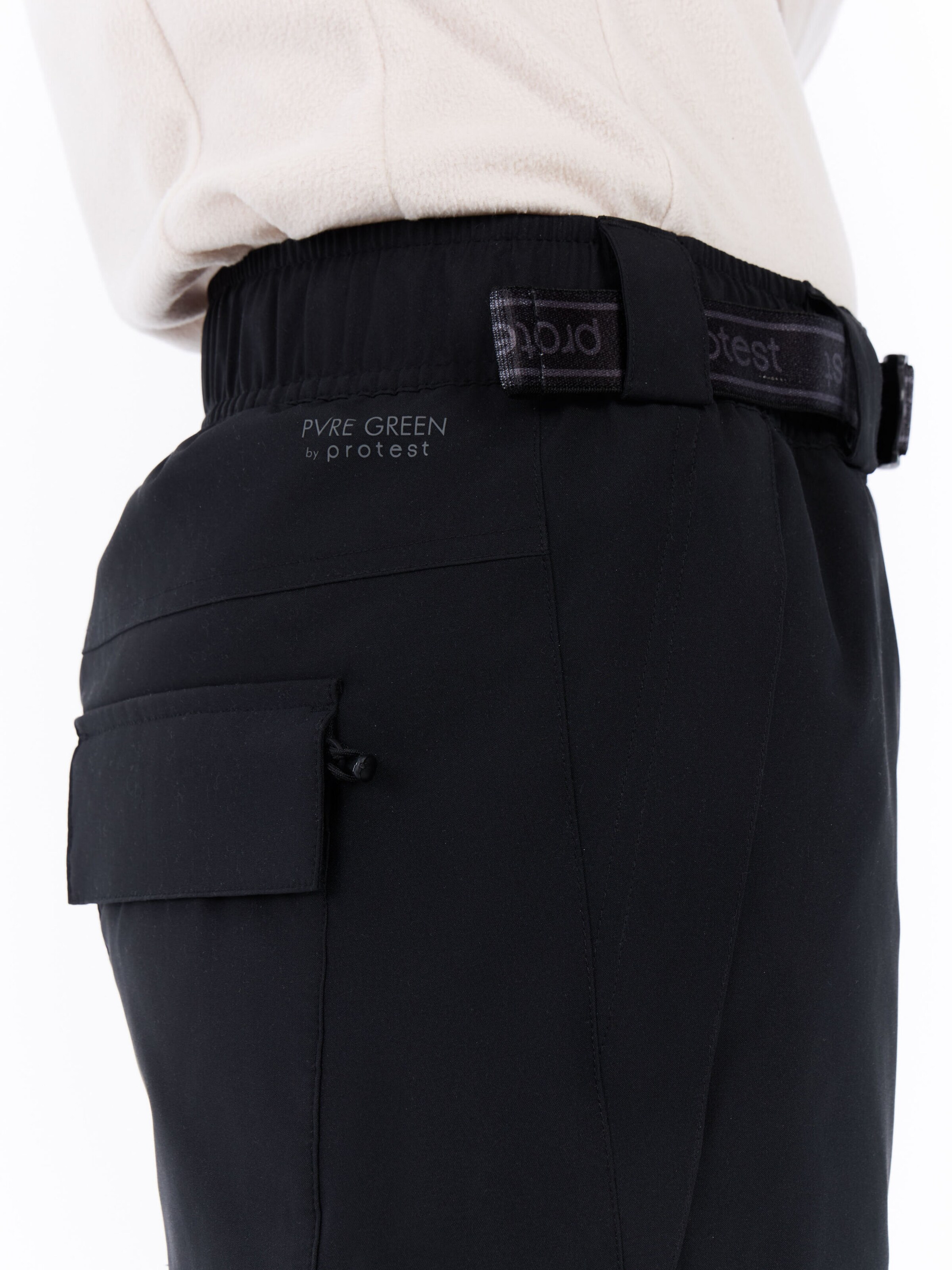 PROTEST Regular Sporthose 'PRTSami'‌ in Schwarz