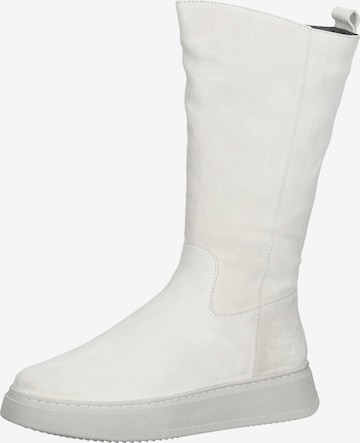 Everybody Boots in White: front