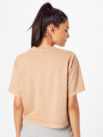 T-shirt Reebok en marron