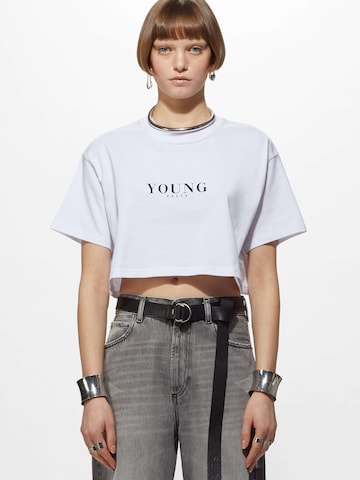 Young Poets Тениска 'Carly' в бяло: отпред