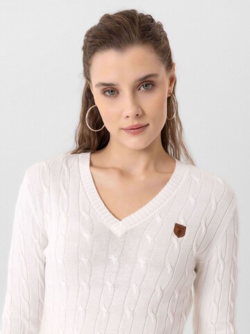 Jacey Quinn Sweater 'Joaquin' in White