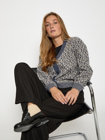 Cardigan 'Matilda' minus en bleu