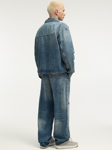Wide leg Pantaloni eleganți de la Pull&Bear pe albastru