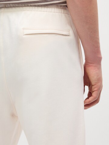 Calvin Klein Jeans Конический (Tapered) Штаны в Белый
