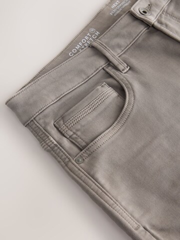 Next Regular Farkut värissä beige