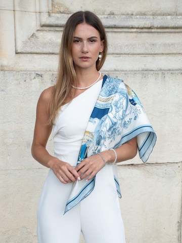 MayTree - Chal en azul