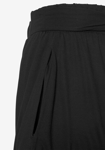 LASCANA Wide leg Trousers 'Kakadu' in Black