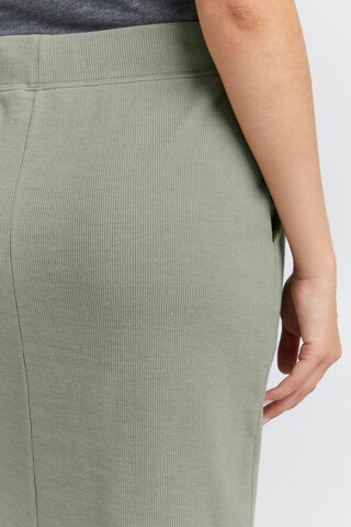 Oxmo Skirt 'Lou' in Green