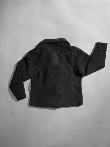 SUPERREBEL® GEAR Tussenjas 'JOE' in Zwart