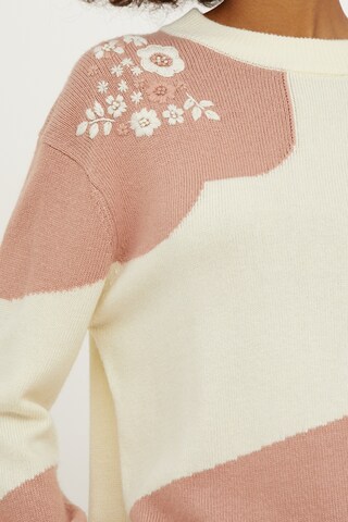 Finn Flare Pullover 'Soft Floral' in Beige