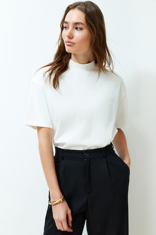 T-shirt Trendyol en blanc