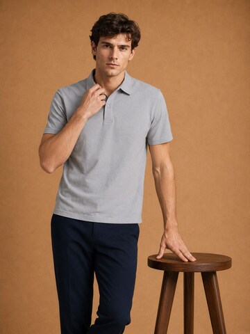 KING Essentials Shirt 'The James' in Grey