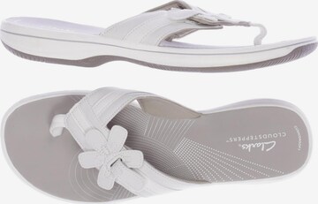 CLARKS Sandals & High-Heeled Sandals in 41,5 in White: front