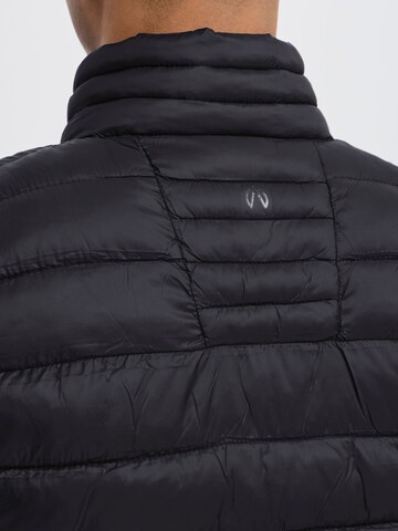 Gilet sportivo 'Eduard M CFT+' di North Bend in nero