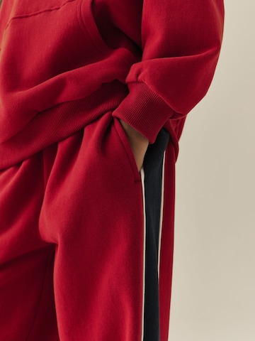 Next - Fato de jogging em vermelho