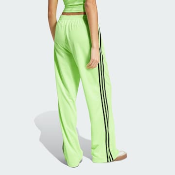 Wide Leg Pantalon 'Adicolor Classic Firebird' ADIDAS ORIGINALS en vert