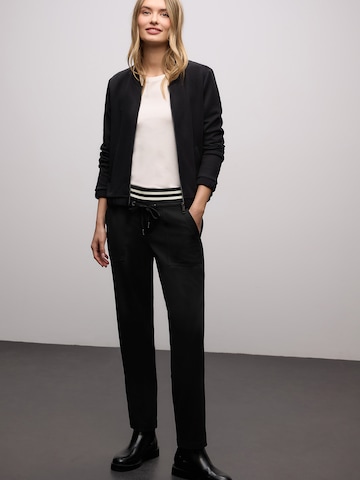 Coupe slim Pantalon STREET ONE en noir