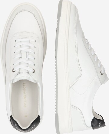 Filling Pieces Platform trainers in White