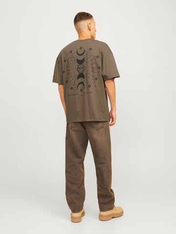 JACK & JONES T-Shirt 'JJMystic' in Braun