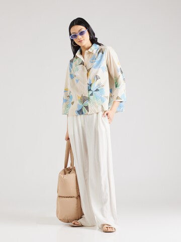 Masai Blus 'MaIdakai' i beige