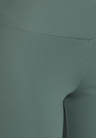 FAYN SPORTS Skinny Hose in Grün