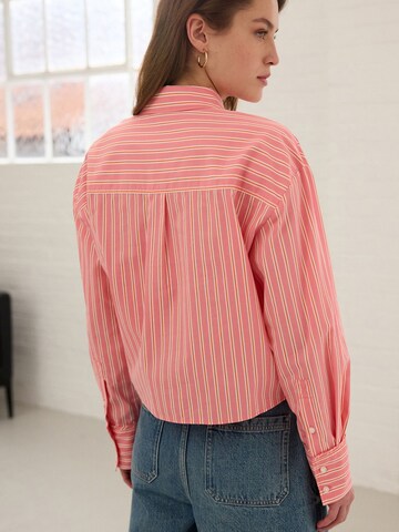 Next - Blusa em rosa