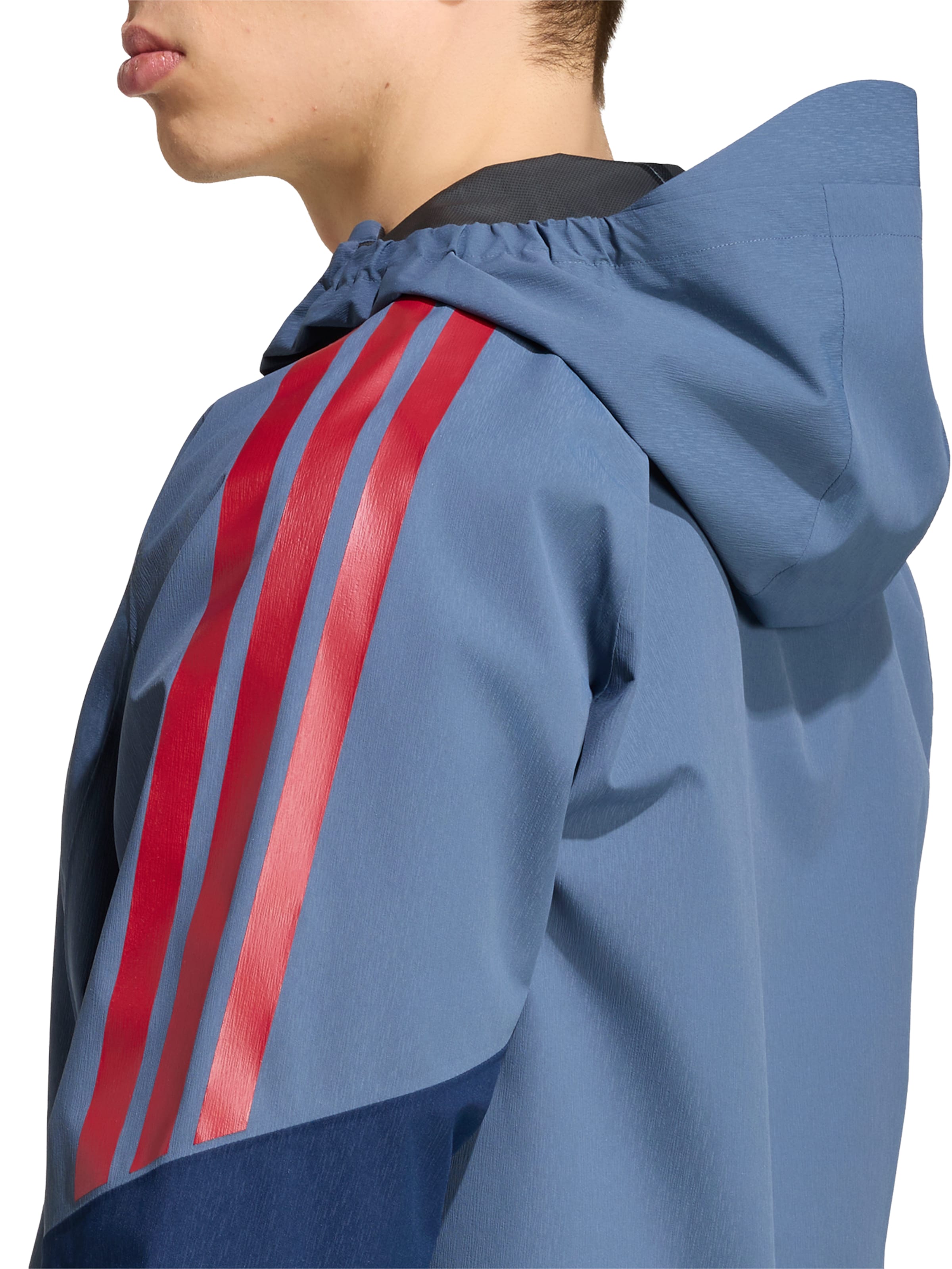 ADIDAS PERFORMANCE Between-Season Jacket in Blue