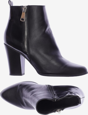 ONLY Dress Boots in 41 in Black: front