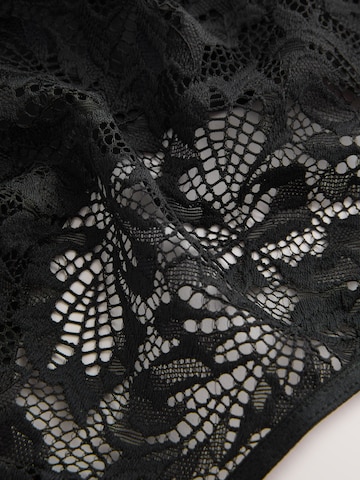 Next - Tanga en rosa