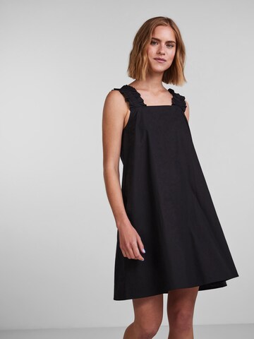 PIECES فستان صيفي 'Lori' بلون أسود: الأمام