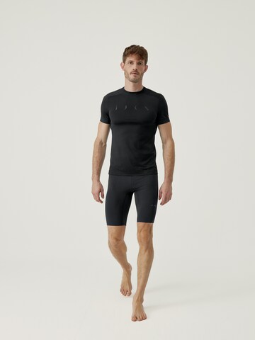 Born Living Yoga Skinny Athletic Pants 'Bay' in Black