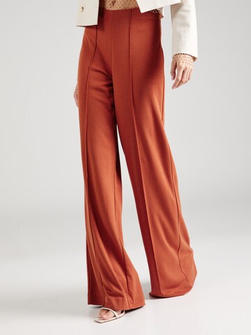 Guido Maria Kretschmer Women Wide leg Pantalon 'Dana' in Bruin: voorkant