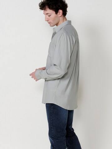 KOROSHI Regular fit Button Up Shirt in Green