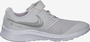 NIKE Sneaker 'Star Runner' in Silber