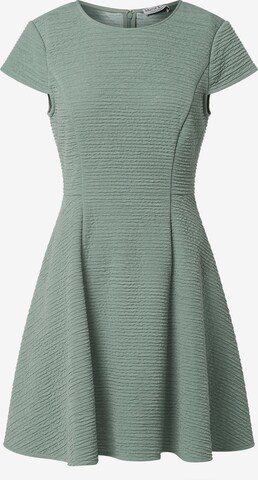 Marie Lund Dress in Green: front