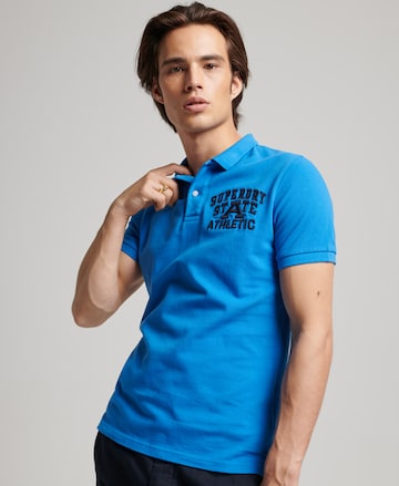 T-Shirt Superdry en bleu : devant