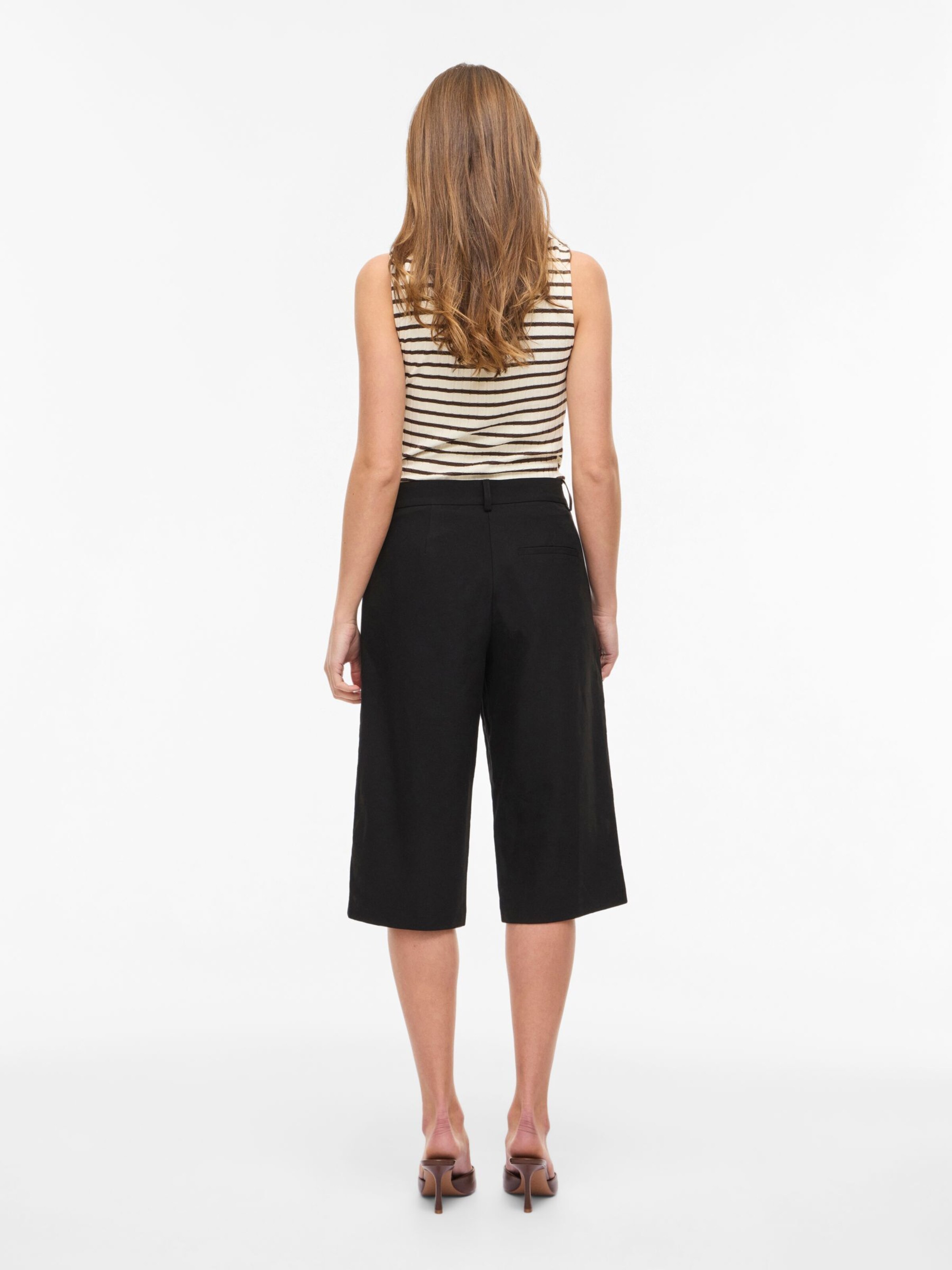 regular Pantaloni 'VIWINNIE ' di VILA in nero