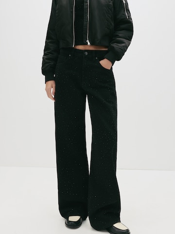 Pull&Bear Baggy Дънки в черно: отпред