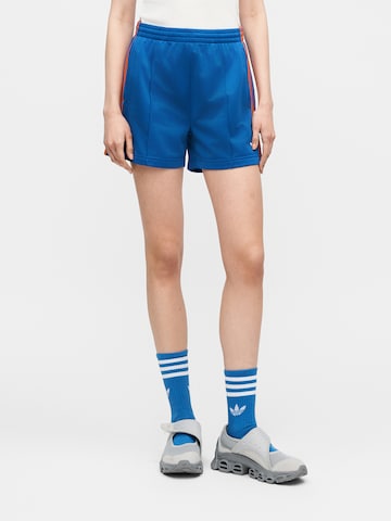 ADIDAS ORIGINALS Loosefit Shorts 'Firebird Classic' in Blau: Vorderseite